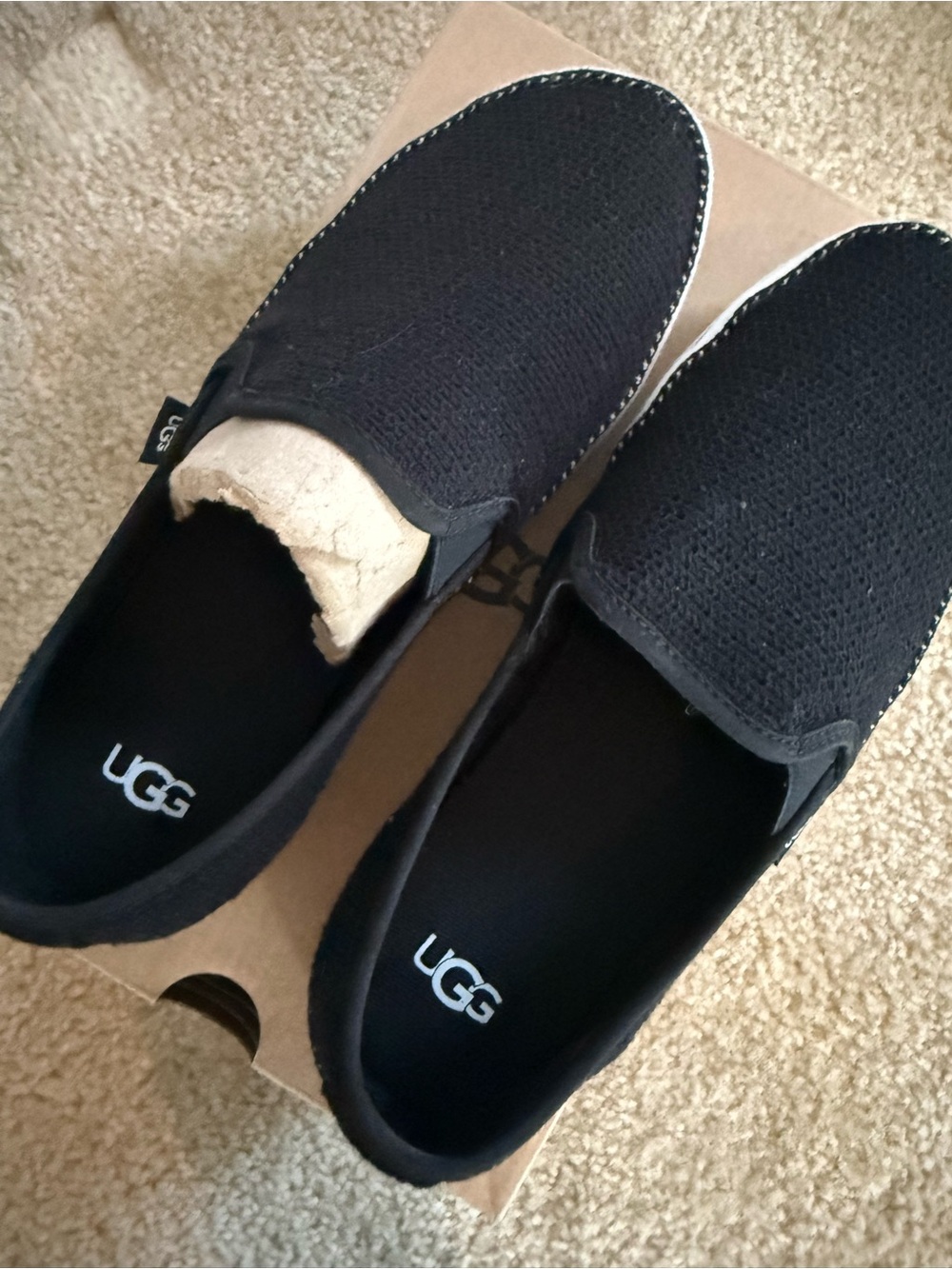 UGG Women Black Slip-On Knit Loafer